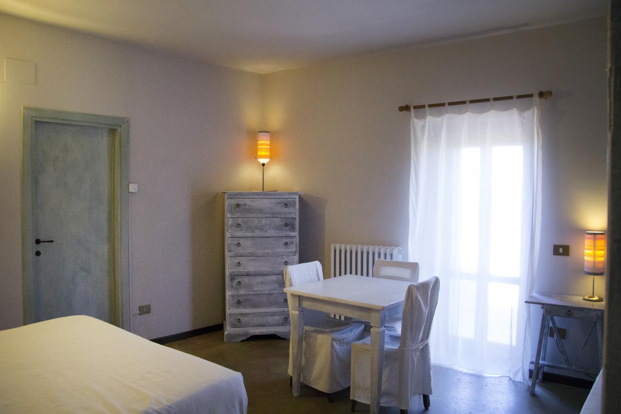 Отель Le Torracce Agriturismo Olistico Valfabbrica Экстерьер фото